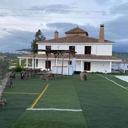 Villa Grupos Grandes Fiestas Pista De Padel (adults Only)