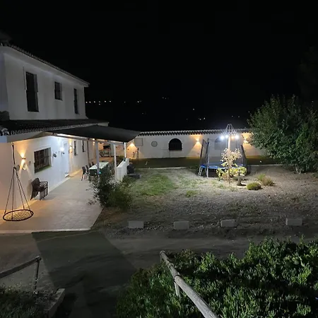 Villa 20 Adultos Pool 15 X 8 Ac Parking Gratuito Acceso Carretera Sin Vecinos Álora