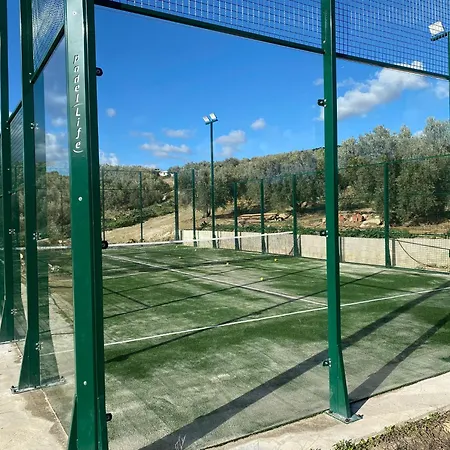 Villa Grupos Grandes Fiestas Pista De Padel (adults Only) *