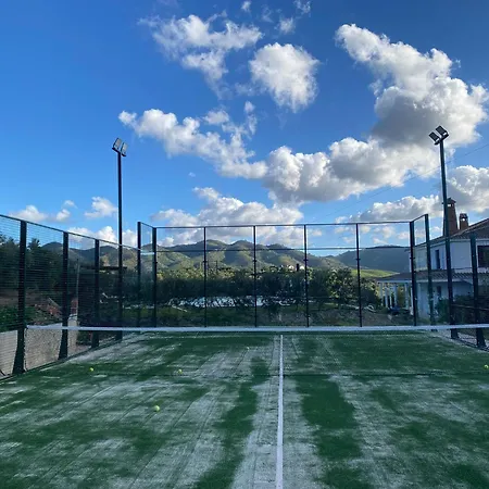 Grupos Grandes Fiestas Pista De Padel (adults Only) Villa