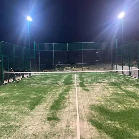 Grupos Grandes Fiestas Pista De Padel (adults Only) Villa *